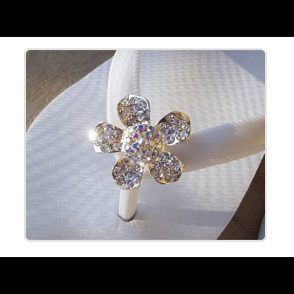 〰️Rhinestone Flower Buckle